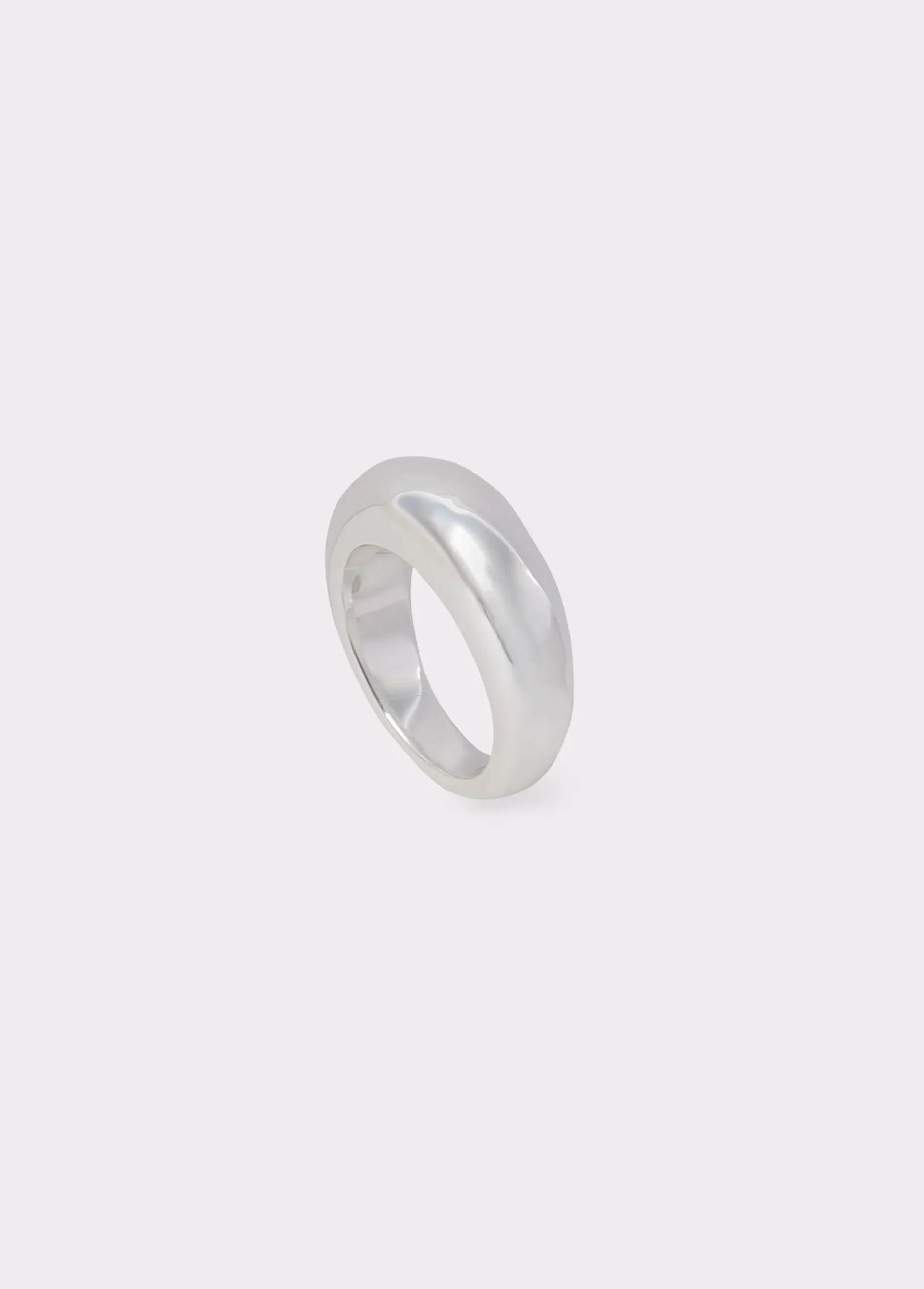 Anillo volumen plateado