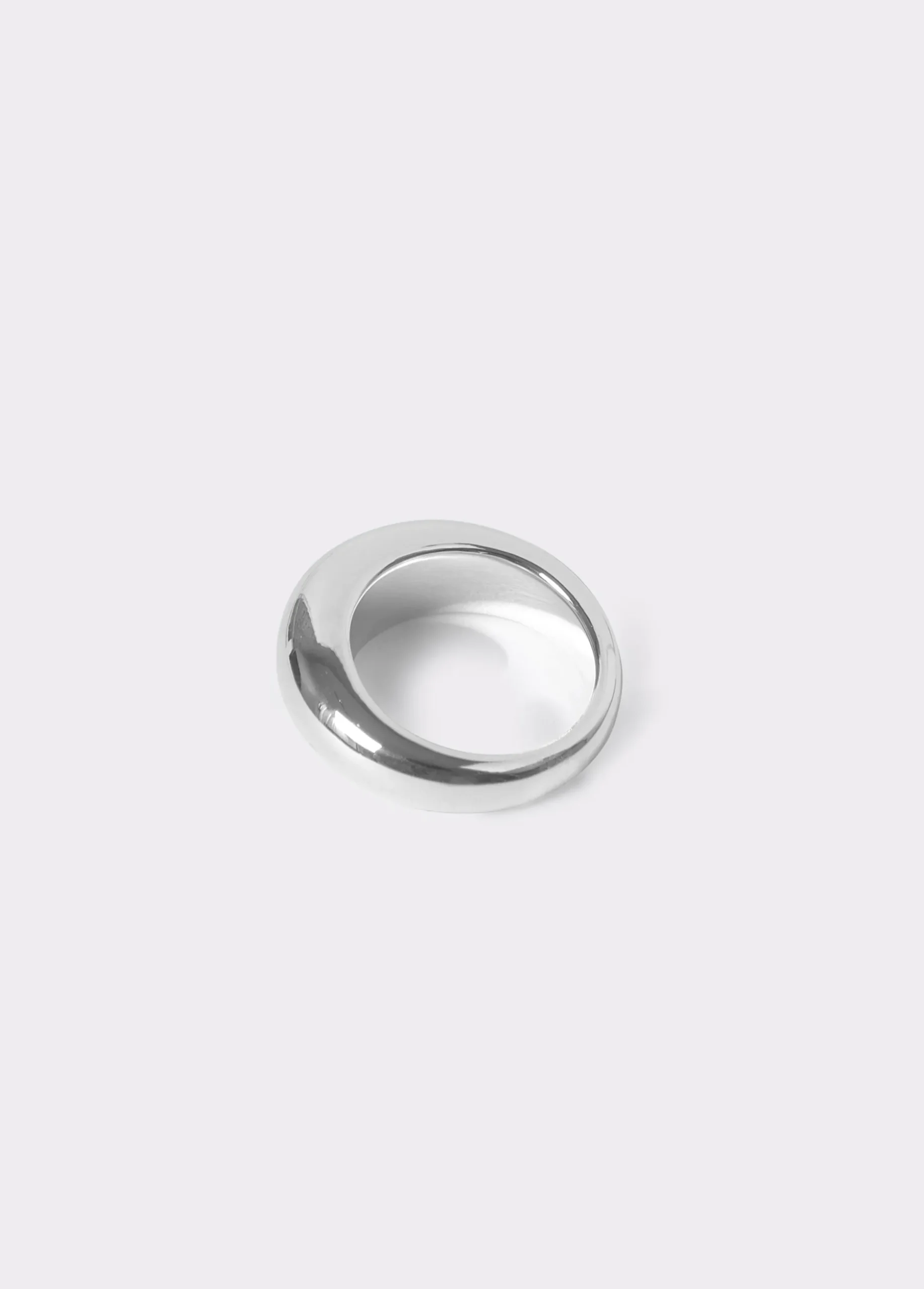 Anillo volumen plateado