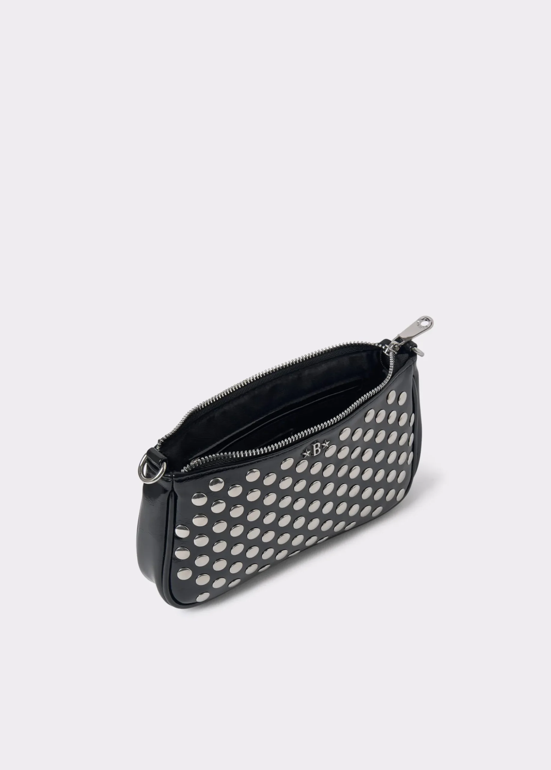 Bolso hombro tachas