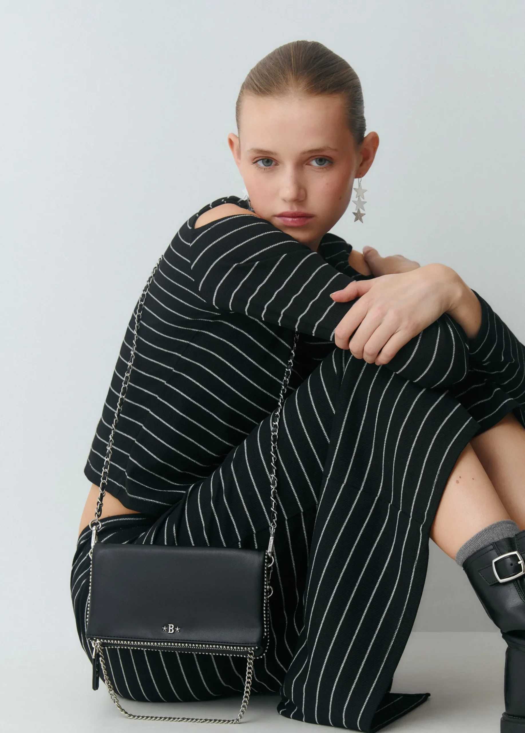 Bolso solapa bolitas