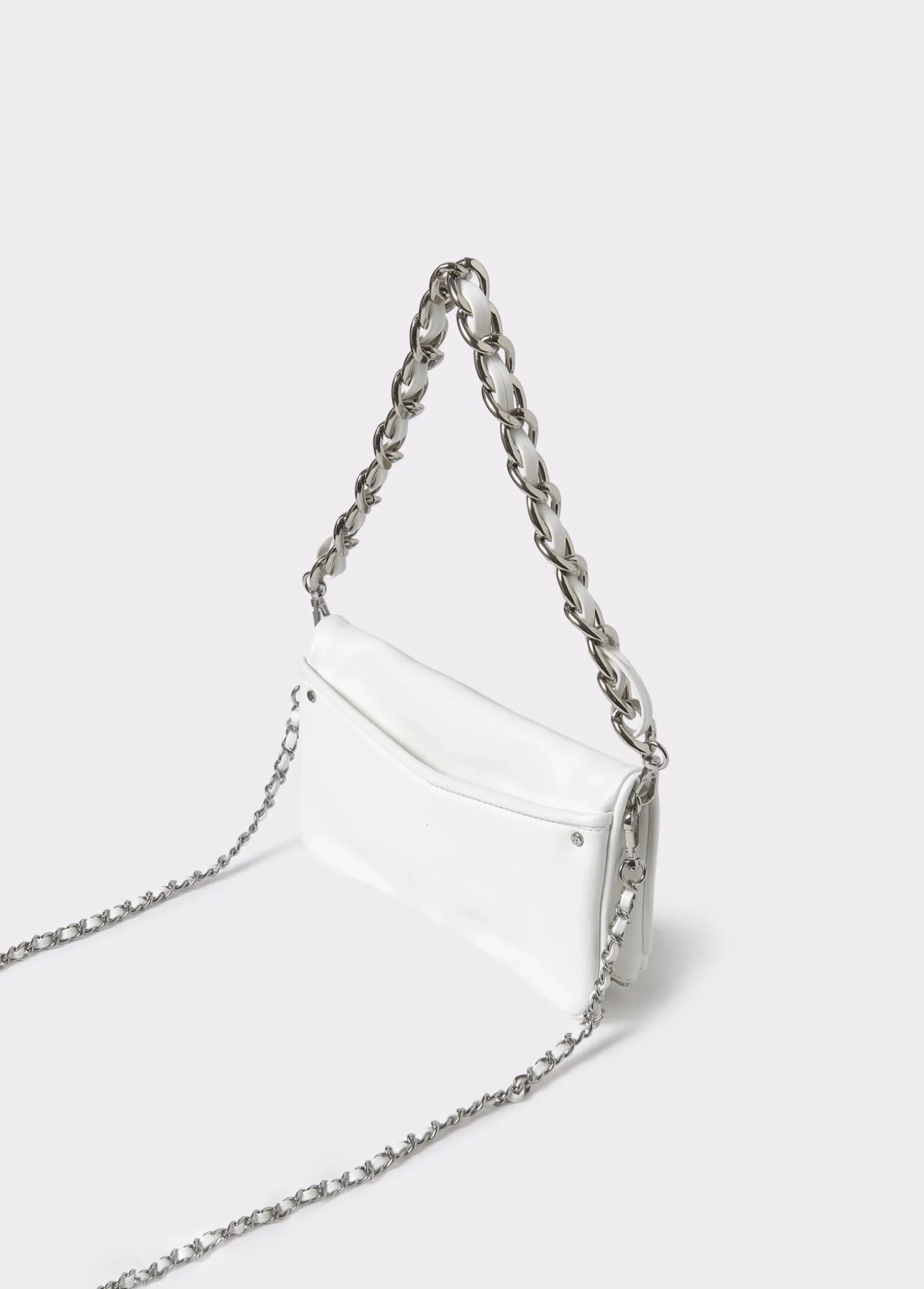 Bolso solapa cadena gruesa