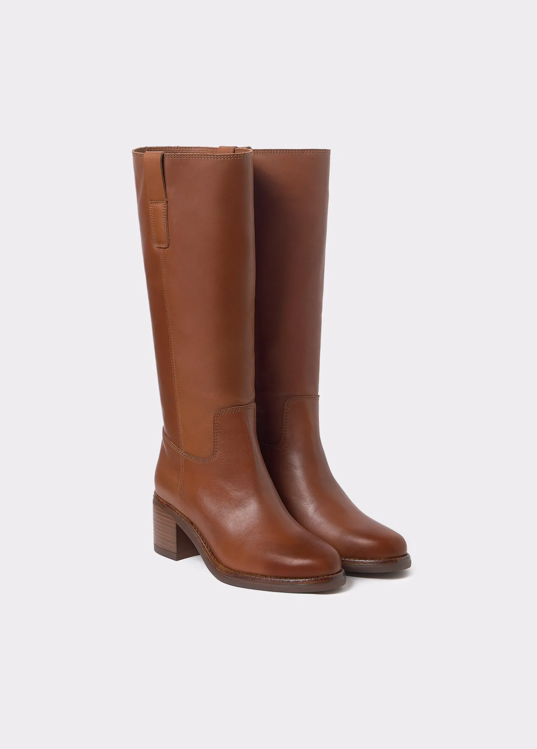 Bota gaucha piel tacón