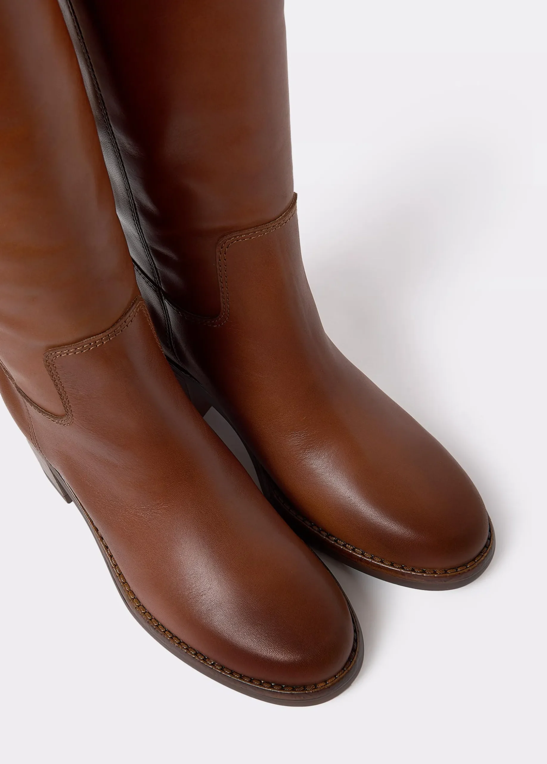 Bota gaucha piel tacón