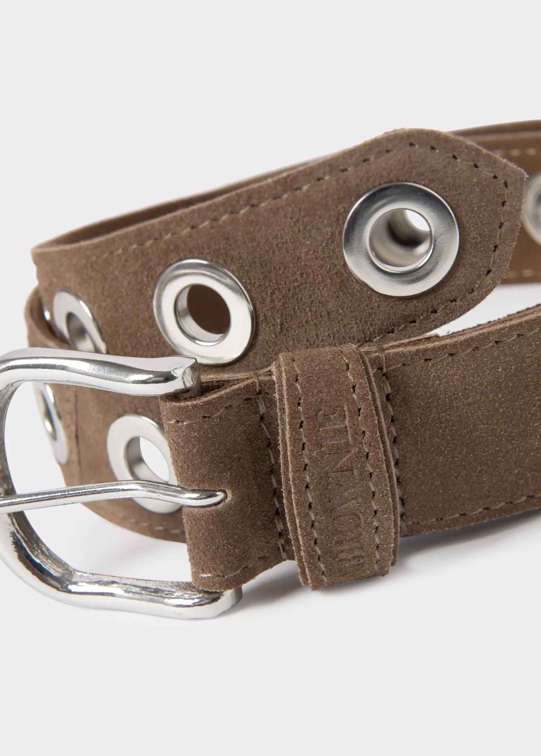 Cinturón piel eyelets