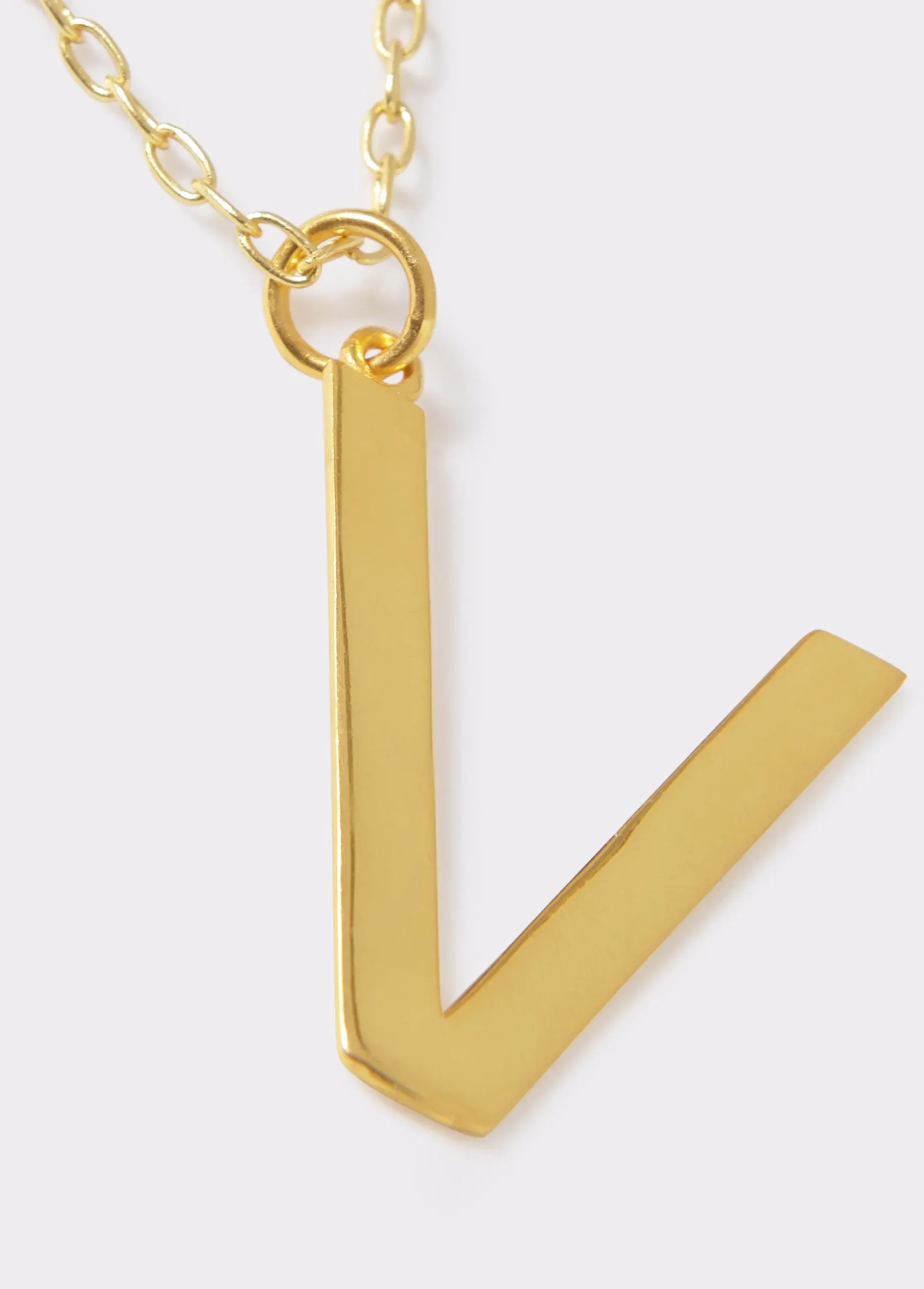 Collar inicial V