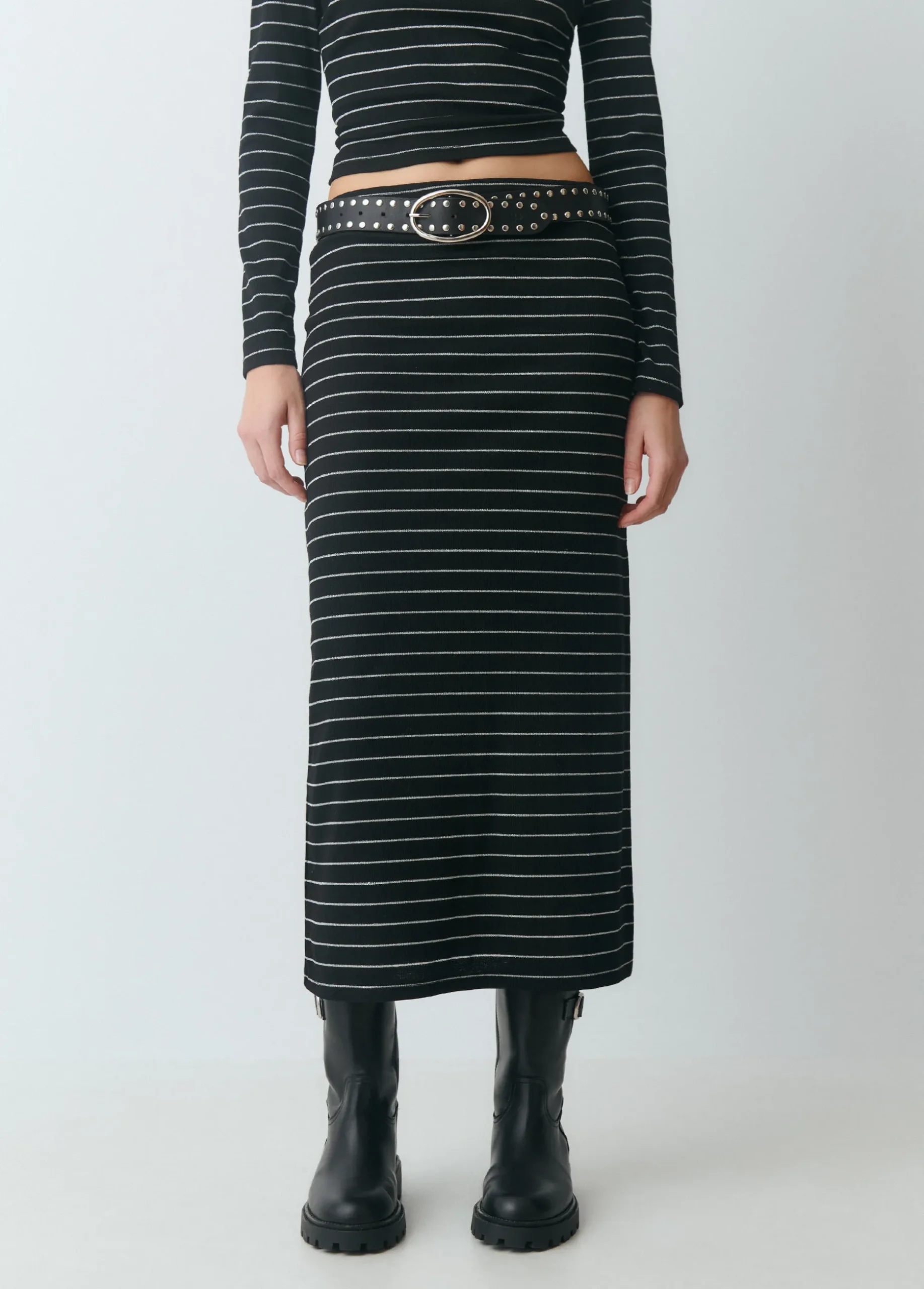 Falda midi raya lurex