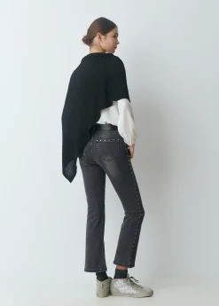 Jeans flare cropped tachas