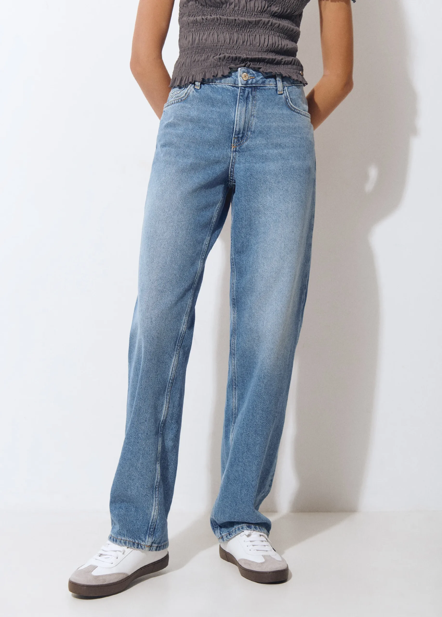 Jeans rectos cinco bolsillos