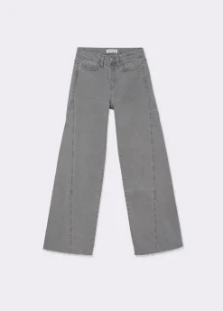 Pantalón corte lateral