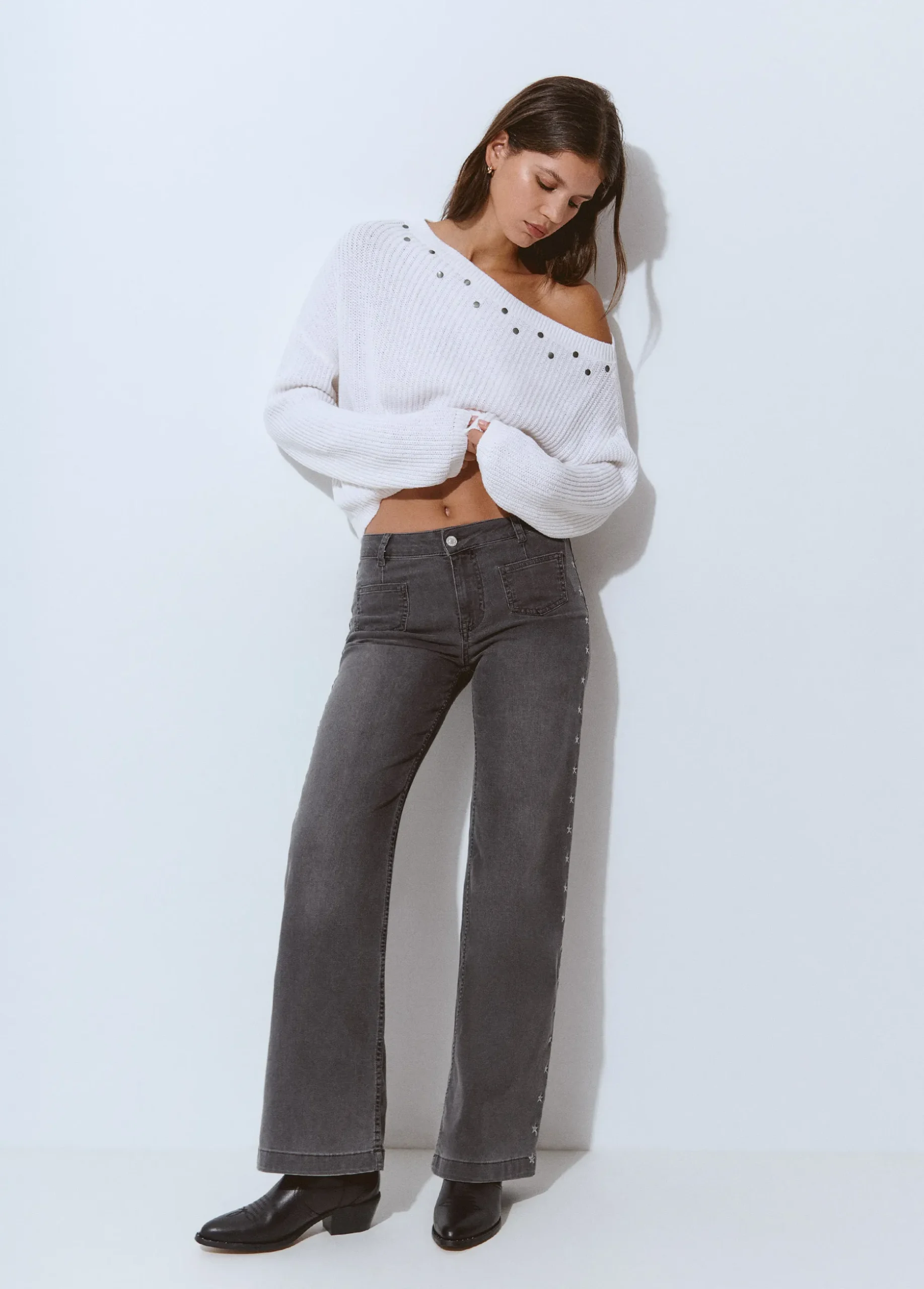 Pantalón culotte bordado estrellas