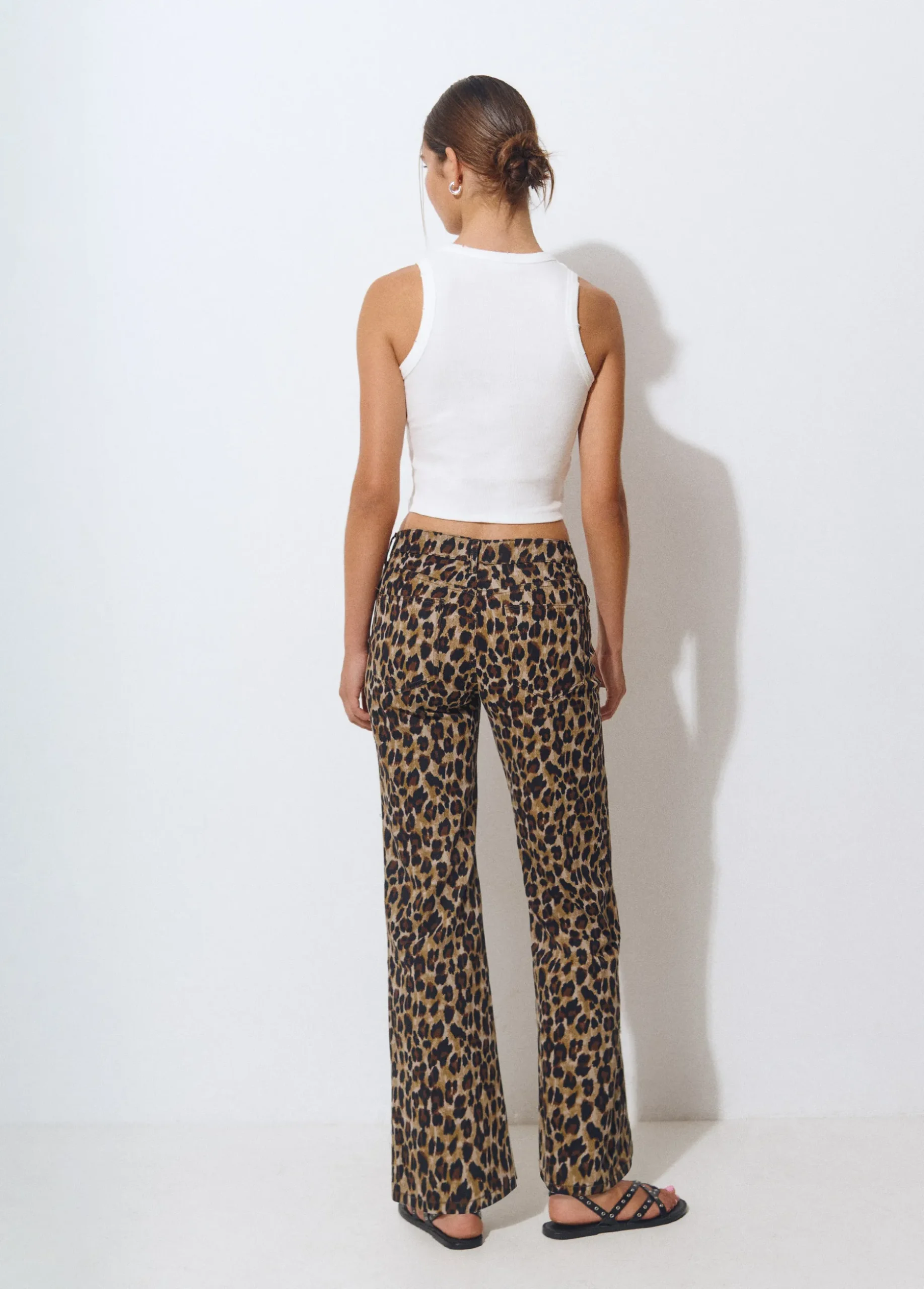 Pantalón estampado animal