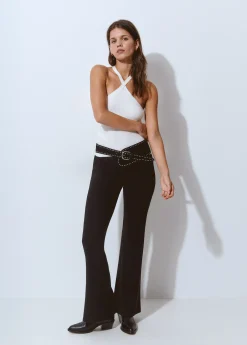Pantalón flare