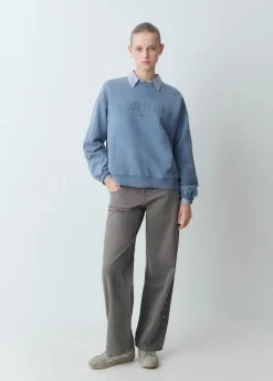 Sudadera texto desflecado